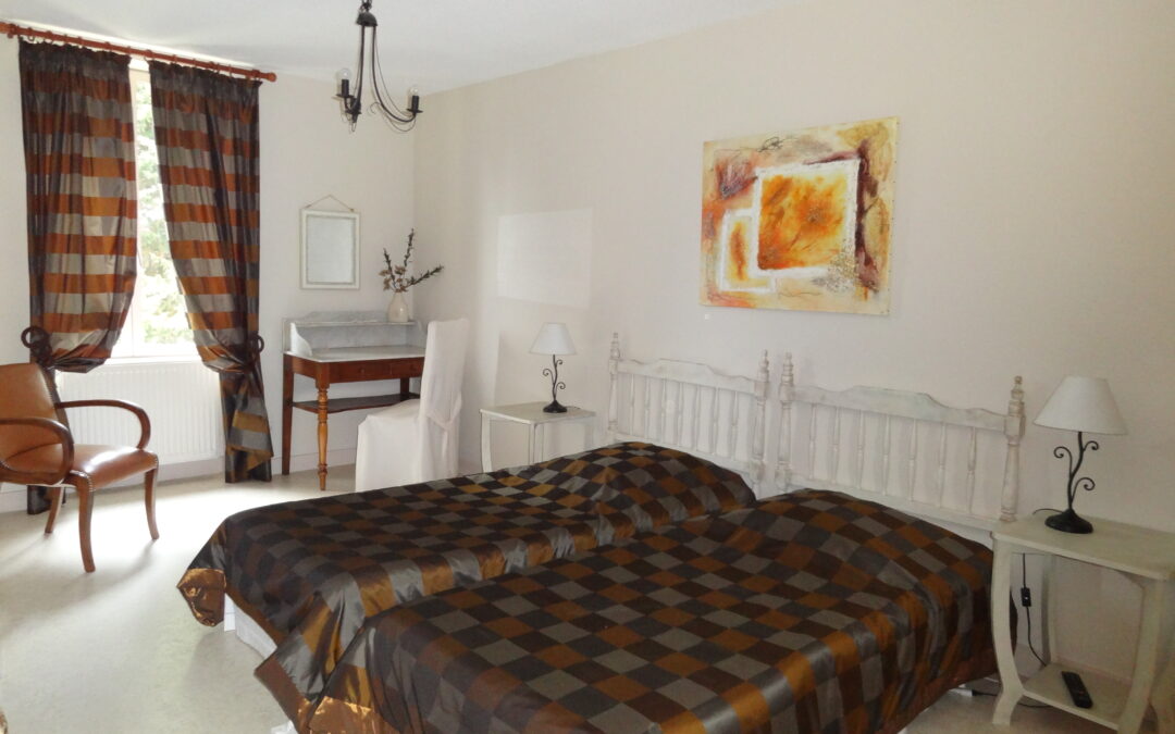 Chambre marron